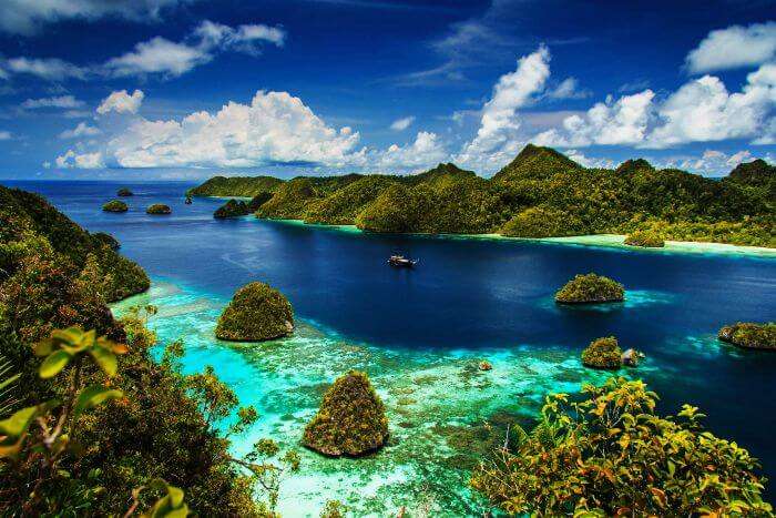 indonesia popular tourist destinations 18 top-rated tourist attractions in indonesia