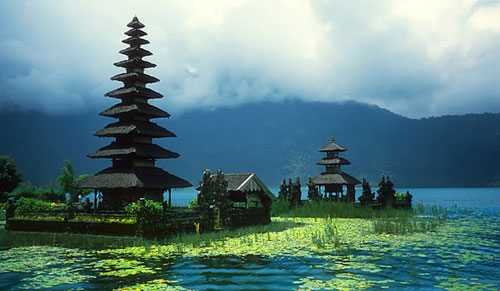 tourist spot in bali indonesia 10 absolutely amazing things to do in bali, indonesia