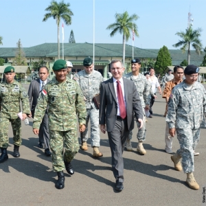 us ambassador to indonesia Us ambassador, ministers meet to discuss bilateral trade