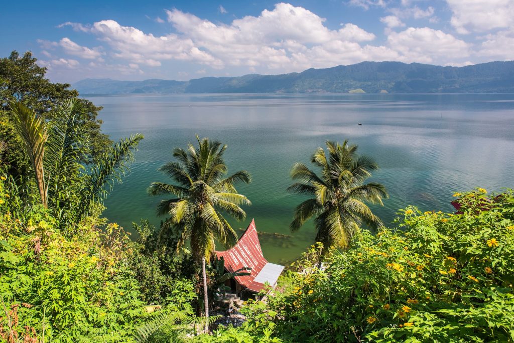 lake toba indonesia tourism Lake toba, indonesia travel guide